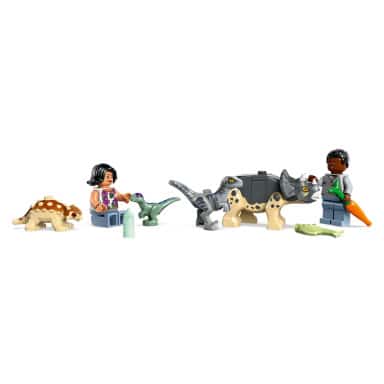 LEGO 76963 Jurassic World Centrum ratunkowe dla małych dinozaurów – zdjęcie