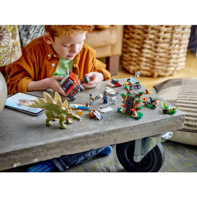 LEGO 76965 Jurassic World Dinomisje: odkrycie stegozaura – zdjęcie