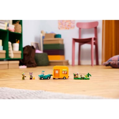 LEGO 77054 Animal Crossing Leif i jego karawan oraz sklep ogrodniczy – zdjęcie