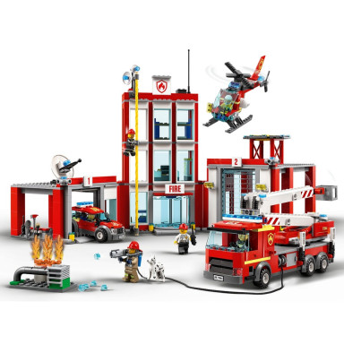 LEGO 77944 City Remiza strażacka — kwatera główna – zdjęcie