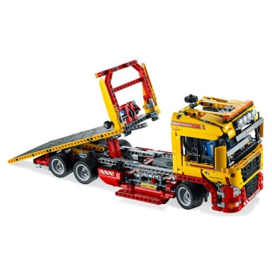 LEGO 8109 Technic Ciężarówka z płaską platformą – zdjęcie