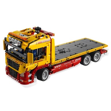 LEGO 8109 Technic Ciężarówka z płaską platformą – zdjęcie