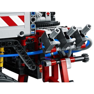 LEGO 8110 Technic Mercedes-Benz Unimog U 400 – zdjęcie