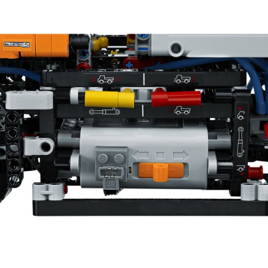 LEGO 8110 Technic Mercedes-Benz Unimog U 400 – zdjęcie