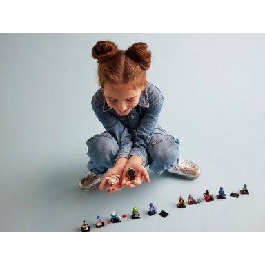 LEGO 71046 Series 26 Minifigures Alien Beetlezoid – zdjęcie
