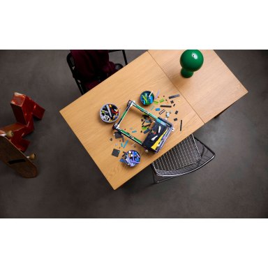 LEGO 11374 Icons Automat do gry pinball – zdjęcie