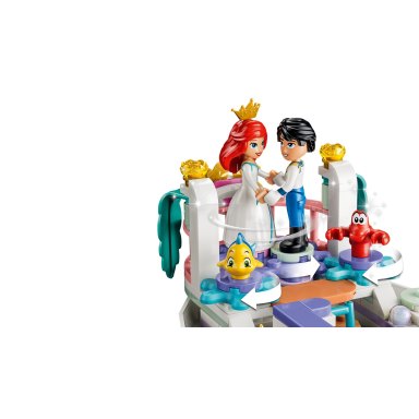 LEGO 43299 Disney Princess Królewska łódź weselna Arielki – zdjęcie