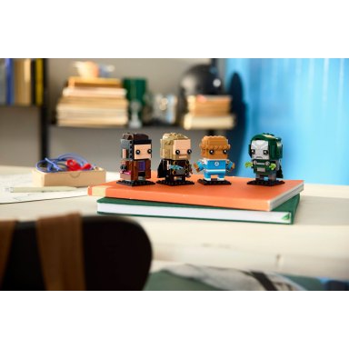 LEGO 40880 Brickheadz Avengers: Doomsday Bohaterowie i złoczyńca – zdjęcie