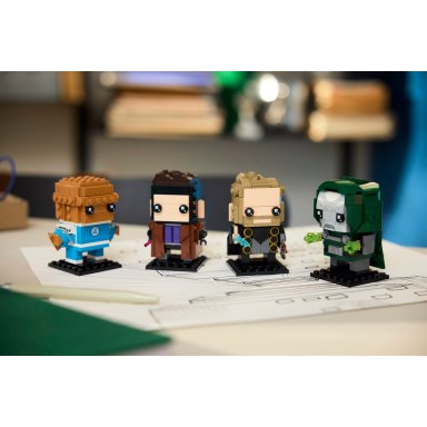 LEGO 40880 Brickheadz Avengers: Doomsday Bohaterowie i złoczyńca – zdjęcie
