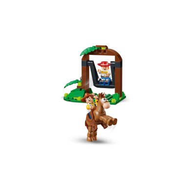 LEGO 43304 Toy Story Konne ranczo Blaze’a – zdjęcie
