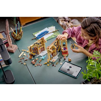 LEGO 76478 Harry Potter Book nook: Gabinet Dumbledore’a – zdjęcie