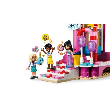 LEGO 42700 Friends Cukierkowo-babeczkowy diabelski młyn – zdjęcie