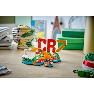LEGO 43012 Editions Cristiano Ronaldo — piłkarskie momenty – zdjęcie
