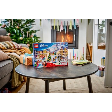 LEGO 43298 ǀ Disney Kalendarz adwentowy na 2026 rok – zdjęcie