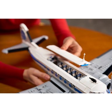 LEGO 11378 Icons Samolot pasażerski Douglas DC-3 PAN AM – zdjęcie
