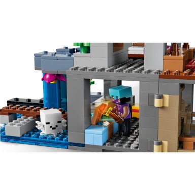 LEGO 21597 Minecraft Stacja Ghasta – zdjęcie