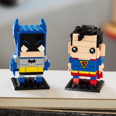 LEGO 40859 Brickheadz Figurki Supermana i Batmana ze Złotej Ery – zdjęcie