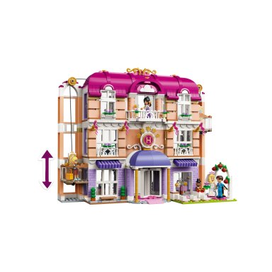 LEGO 42704 Friends Grand Hotel w mieście Heartlake – zdjęcie