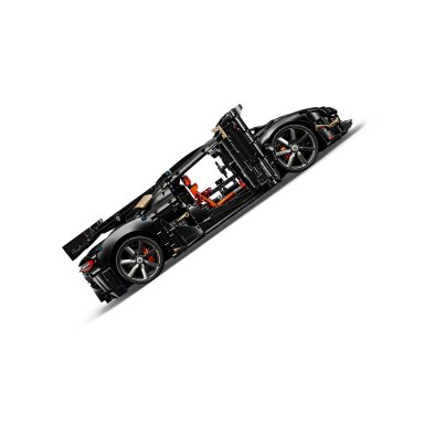 LEGO 42232 Technic Koenigsegg Sadair’s Spear Megacar – zdjęcie