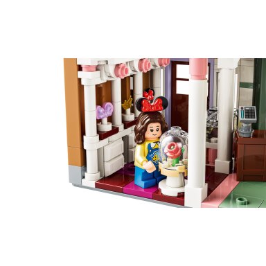 LEGO 43302 Disney Main Street, U.S.A. – zdjęcie