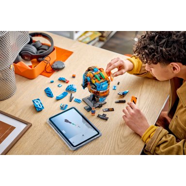 LEGO 43017 Editions Kask Oscar Piastri McLaren Mastercard F1 Team – zdjęcie