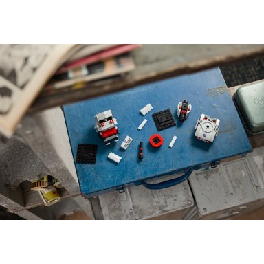 LEGO 40924 Brickheadz Megatron jako robot i pojazd – zdjęcie