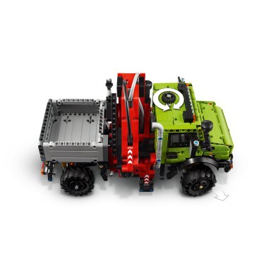 LEGO 42242 Technic Mercedes-Benz Unimog U 5023 z dźwigiem – zdjęcie