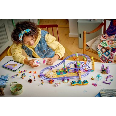 LEGO 42703 Friends Syrenkowa kolejka górska – zdjęcie