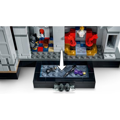 LEGO 76788 Wednesday Akademia Nevermore – zdjęcie