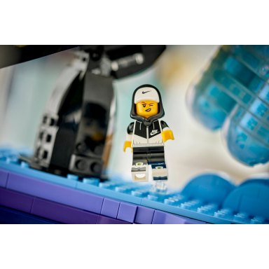 LEGO 43025 Zestaw Nike Air Max 95 x LEGO – zdjęcie