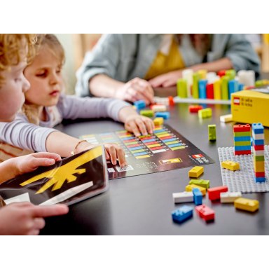 LEGO 40724 Other Zabawa z alfabetem Braille’a — hiszpański – zdjęcie