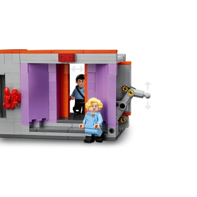 LEGO 11385 Icons Star Trek: Mostek U.S.S. Enterprise NCC-1701 – zdjęcie