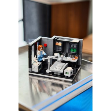 LEGO 40896 LEGO Ideas and CUUSOO The X-Files: Laboratorium Scully – zdjęcie