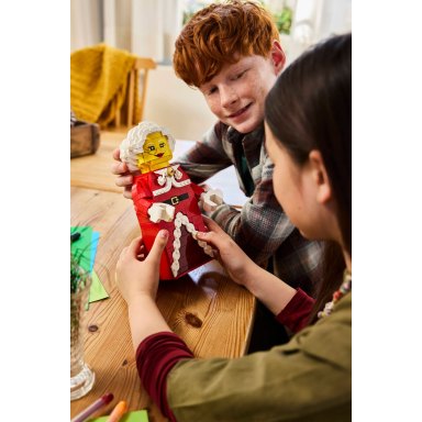 LEGO 40875 Christmas Powiększona minifigurka Pani Mikołajowej – zdjęcie