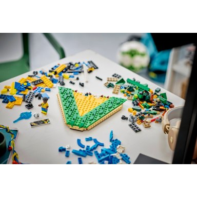 LEGO 43027 Editions Vini Jr. — piłkarskie momenty – zdjęcie