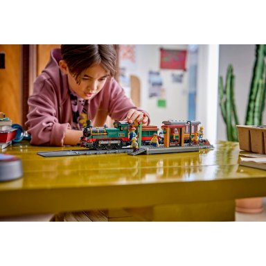 LEGO 60511 Trains Retro pociąg z lokomotywą parową – zdjęcie