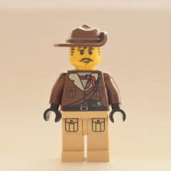 Minifigurka LEGO Johnny Thunder with Tan Pants with Pockets