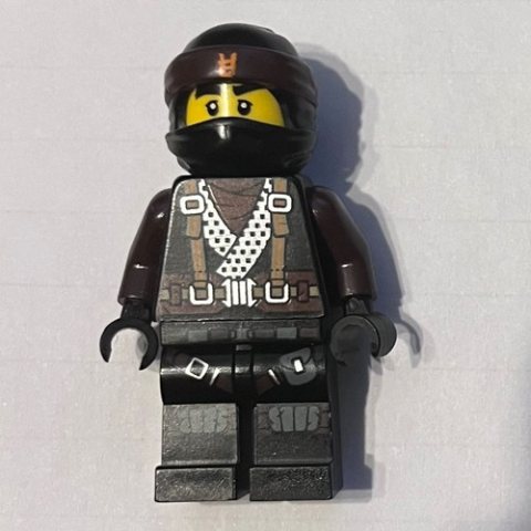 Minifigurka LEGO Cole (Hunted)