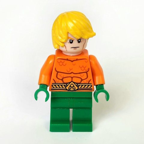 Minifigurka LEGO Aquaman, Short Yellow Hair (3626b Head)