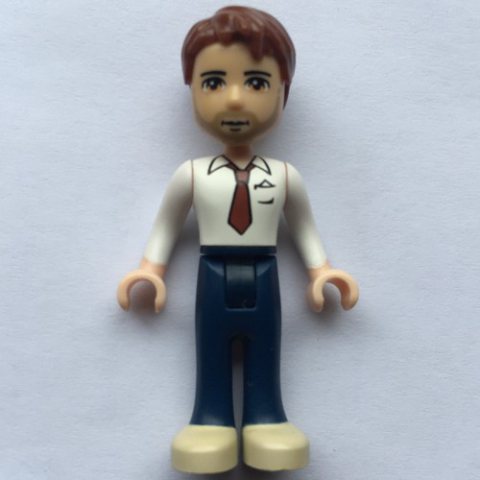 Minifigurka LEGO Peter - White Shirt, Blue Trousers