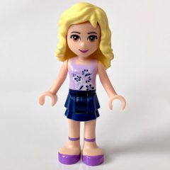 Minifigurka LEGO Danielle - Lavender Top, Dark Blue Skirt