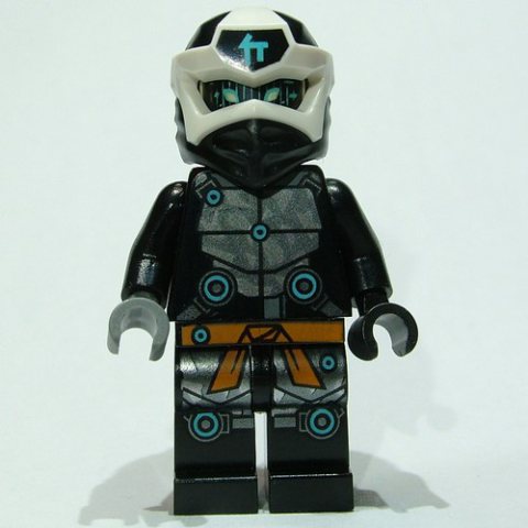 Minifigurka LEGO Cole / Digi Cole
