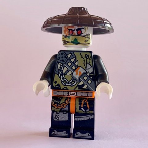 Minifigurka LEGO Dragon Hunter with Dark Brown Hat