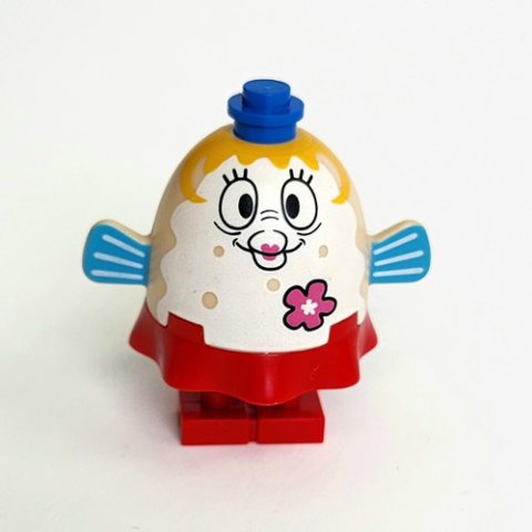 Minifigurka LEGO Mrs. Puff with Flower