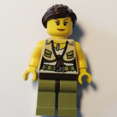 Minifigurka LEGO Hero, Female