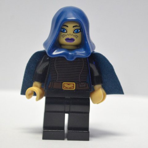 Minifigurka LEGO Barriss Offee, Dark Blue Hood and Cape