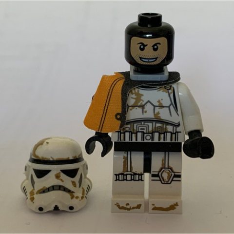 Minifigurka LEGO Sandtrooper Squad Leader / Captain, Orange Pauldron, Neck Bracket, Printed Black Head