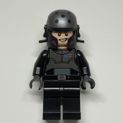 Minifigurka LEGO Agent Alexsandr Kallus, Helmet