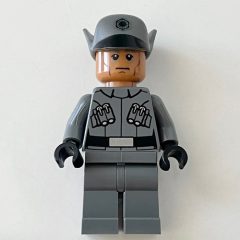 Minifigurka LEGO First Order Officer / Lieutenant / Captain, Medium Nougat Skin