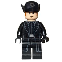 Minifigurka LEGO General Hux, Cap